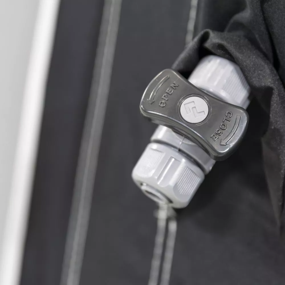 Wohnmobilvorzelt Dometic Rally Air Pro 330 M 4 Wohnmobilvorzelt Dometic Rally Air Pro 330 M – Bild 4