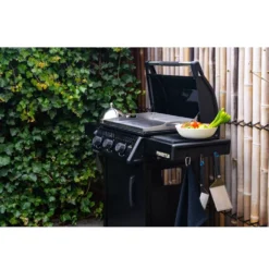 Gasgrill Napoleon Plancha Grill Freestyle 24 -Camping Förderung gasgrill napoleon plancha grill freestyle 24 seitenablagen besteckhaken schwarz 1000 10 28325
