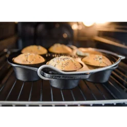Petromax Gusseisen Muffinform -Camping Förderung muffins draussen ueber lagerfeuer und daheim im backofen backen petromax muffinform mf6 tzubehoer 1000 6 25993