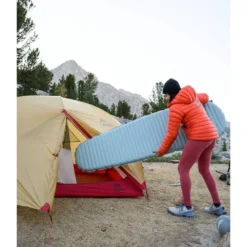 Liegematte Therm-a-Rest NeoAir XTherm NXT | Regular | 7,6 Cm -Camping Förderung outdoormatte therm a rest neoair xtherm nxt regular 7 6 neptune blaue liegematte campingrmatte 1000 4 26442