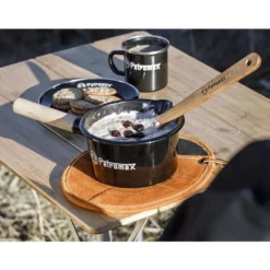 Petromax Emaille-Stieltopf, Schwarz, 1 Liter -Camping Förderung petromax emaille geschirr outdoor kueche stieltopf 1000 6 26166