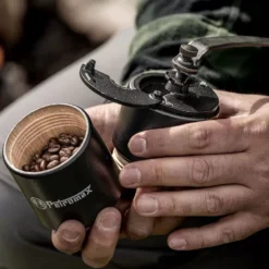 Petromax Handkaffeemühle -Camping Förderung petromax handkaffeemuehle einfache handhabung beim campen kaffee zubereiten 1000 5 27924