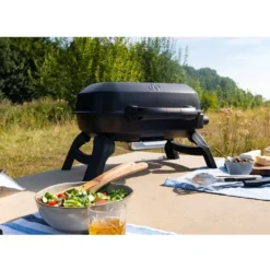 Mobiler Gasgrill Napoleon TravelQ 240 -Camping Förderung picknick tisch grill travelq 240 schwarzer kompakter napoleon gasgrill 1000 13 24599